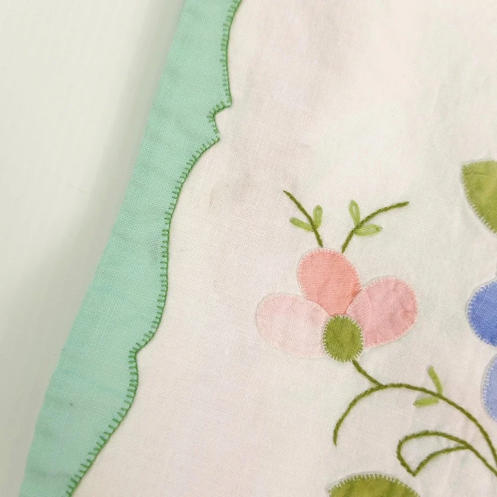 6 Vintage Fabric Placemats Applique Flowers Rectangle Place Mat Pastel